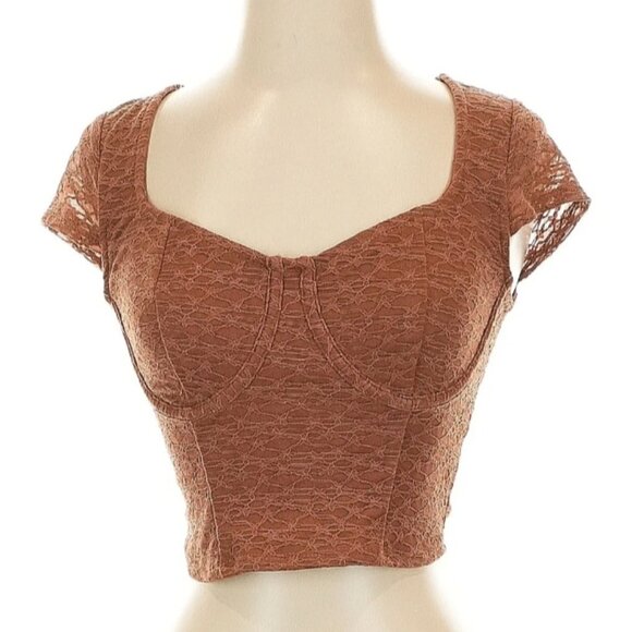 wild fable Tops - Wild Fable Short Sleeve Top